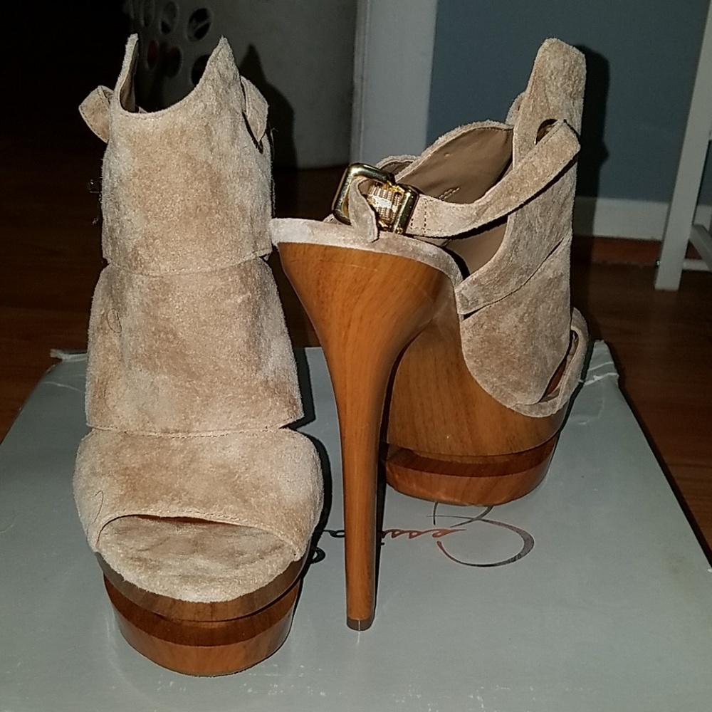 Jessica Simpson suede heels